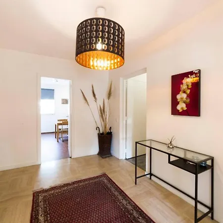 Appartement Le Parc Des Freres Lumiere