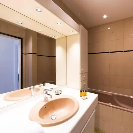 Appartement Le Parc Des Freres Lumiere Lyon
